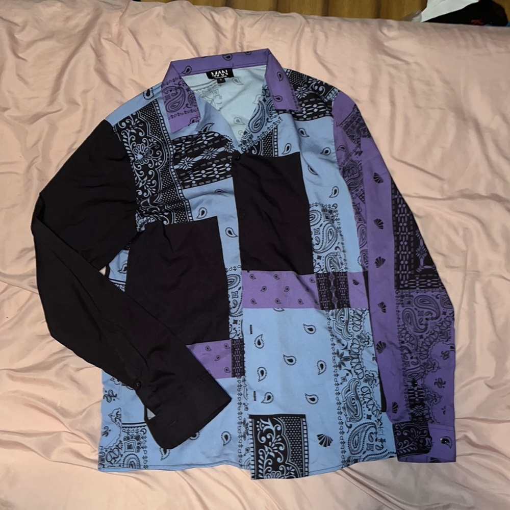 Boohoo man button up shirt “purple paisley”